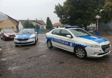 Detalji ubistva kod Bijeljine: Mladić uspio pozvati Hitnu pomoć, sat vremena kasnije preminuo