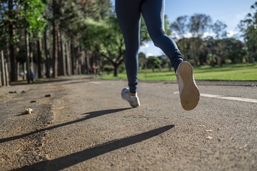 Pogledajte kako izgleda kada amateri hoće da trče kao maratonac rekorder (VIDEO)