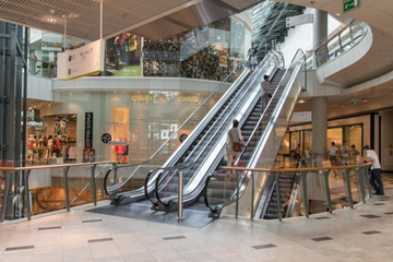 Trgovački centri u Banjaluci moći će raditi samo zadnju nedjelju u mjesecu?