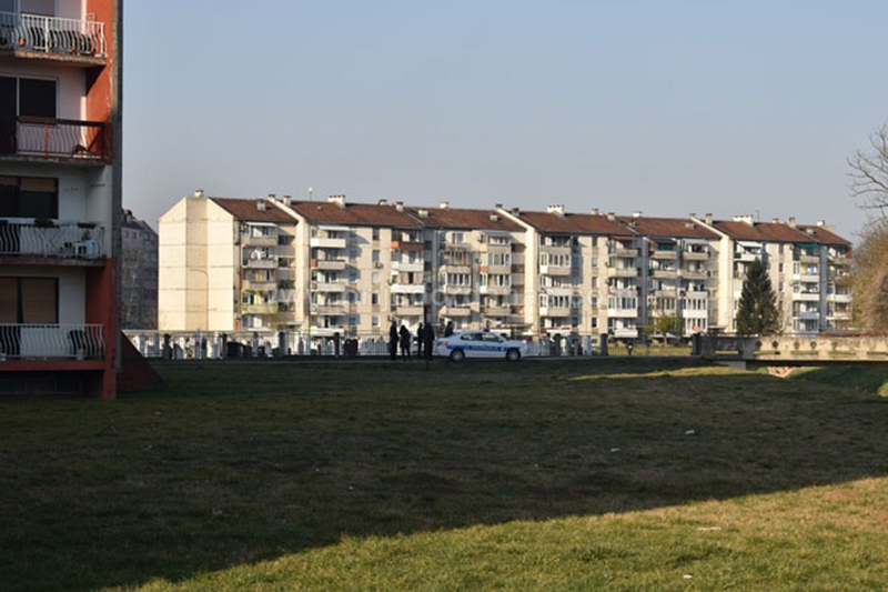 Od jutros se čuju sirene, GRAD JE BLOKIRAN: U Prijedoru ubijen muškarac, u toku pretresi vozila