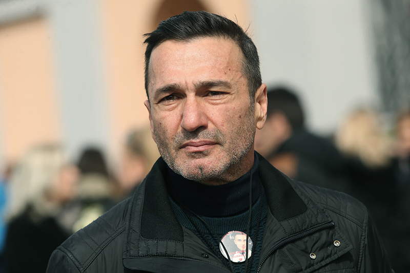 “Ako se ne riješi legalno, uzeću pravdu u svoju ruke” Dragičević postavio šator ispred Tužilaštva BiH