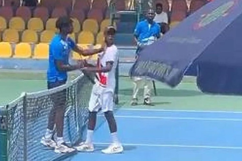 Teniser ošamario protivnika nakon što je izgubio meč