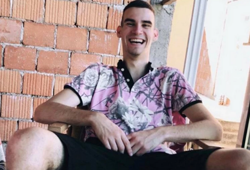 “Uvijek je bio problematičan” Ilija je nakon svađe izbo roditelje i djeda, komšije tvrde da se drogirao