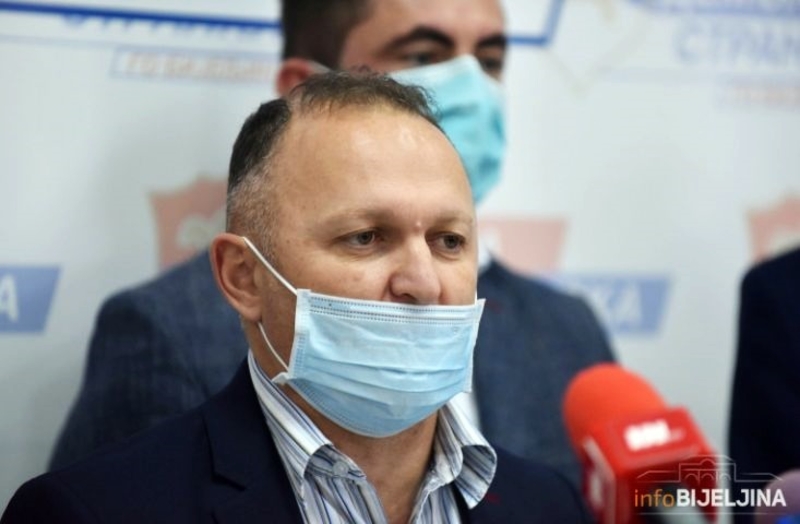 Stojanović nakon poraza SDS-a u Bijeljini: Od mjesnih zajednica ste napravili UDRUŽENJA KLIKERAŠA