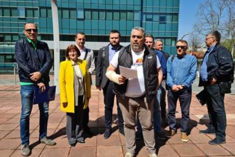 "Poražavajuće je da se policajci u 21. vijeku bore za topli obrok" Pet sindikata dalo rok Vladi da do 29. aprila ispoštuje zaključak NSRS