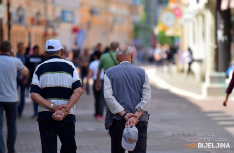 Penzija u maju veća za 10 odsto