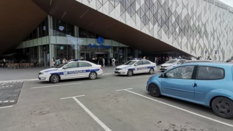 Haos sa tržnim centrima - dojave o bombama u Beogradu i Nišu