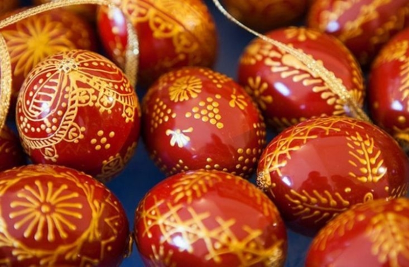 DANAS JE VELIKI ČETVRTAK: Ovo su običaji koje bi valjalo ispoštovati