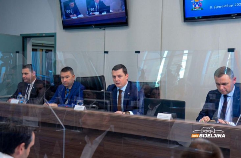 Usvojena odluka o novčanoj pomoći za 