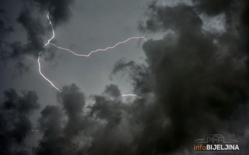 U Hrvatskoj stiže nevrijeme, izdat narandžasti alarm